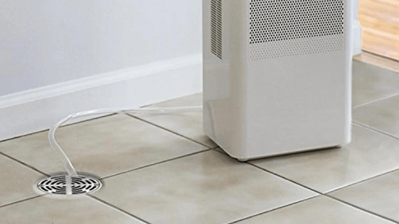 draining-a-dehumidifier