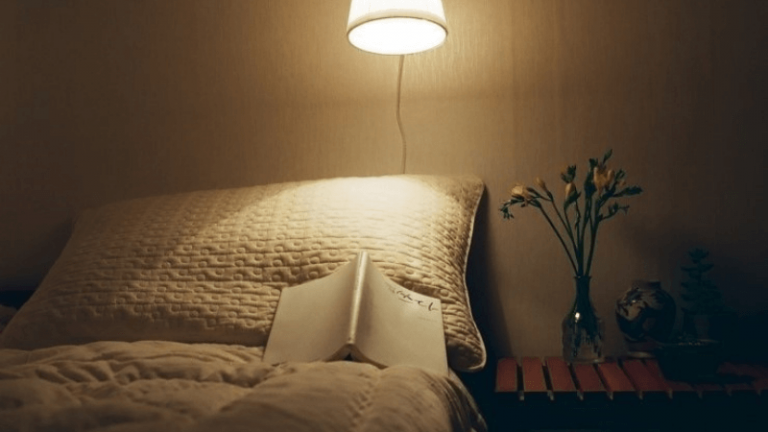 10 Ways to Cool Down a Room Without Windows