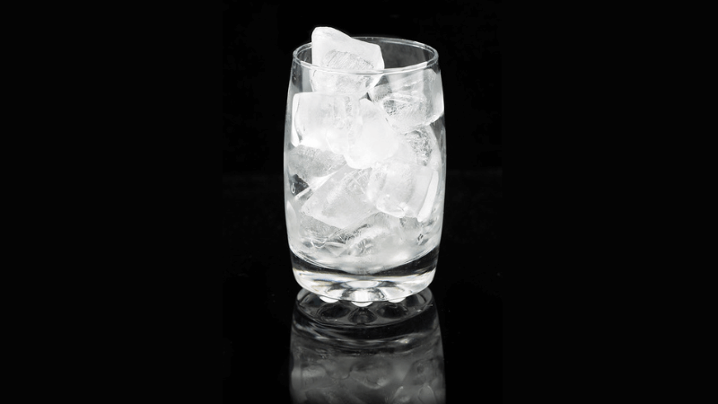 ice-cubes-in-glass