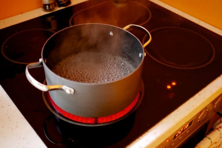 Here are the Types of Water To Use in Humidifier